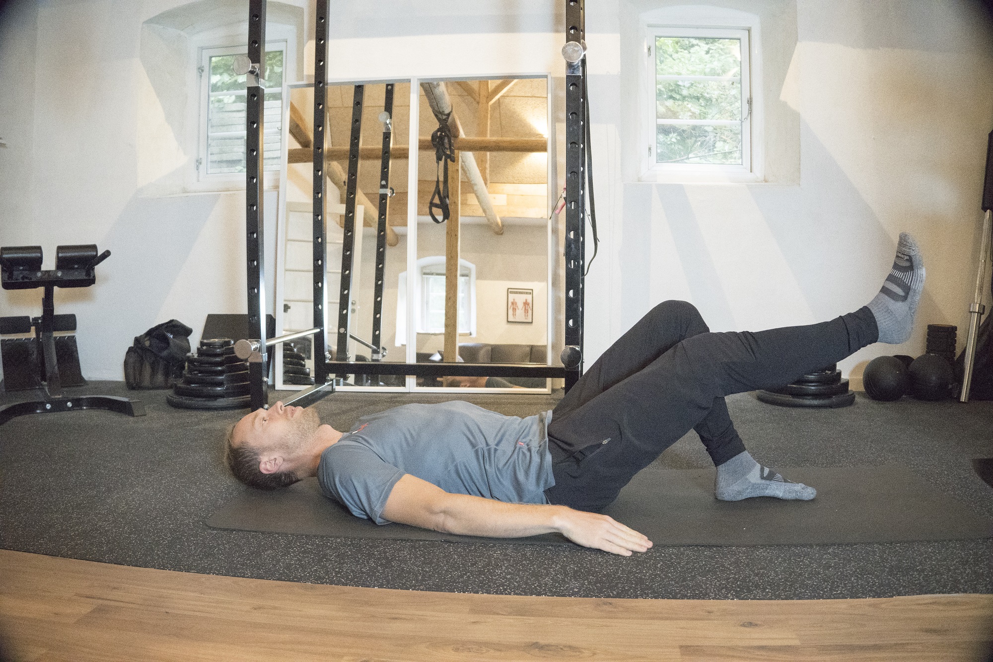 1-bens glute bridge 1